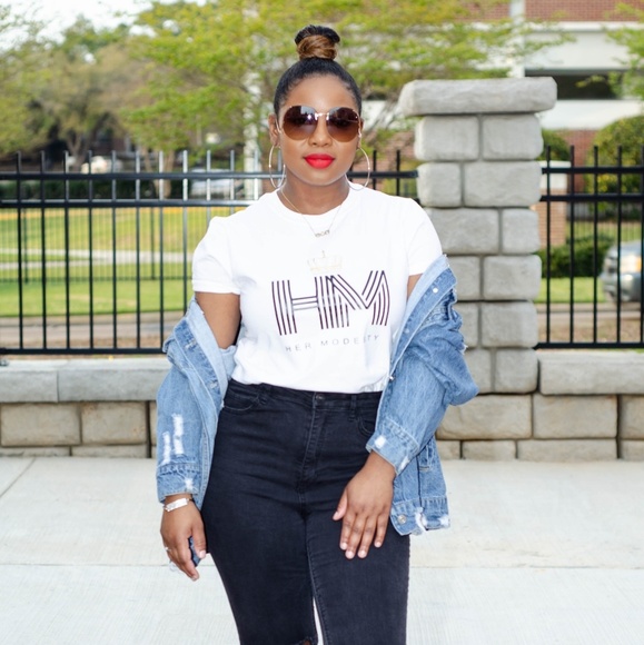 ✨MEET YOUR SELLER✨😘 - Picture 2 of 10